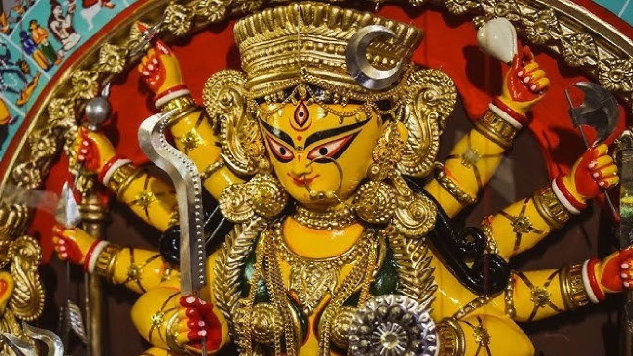 Bonedi Barir Durga Puja